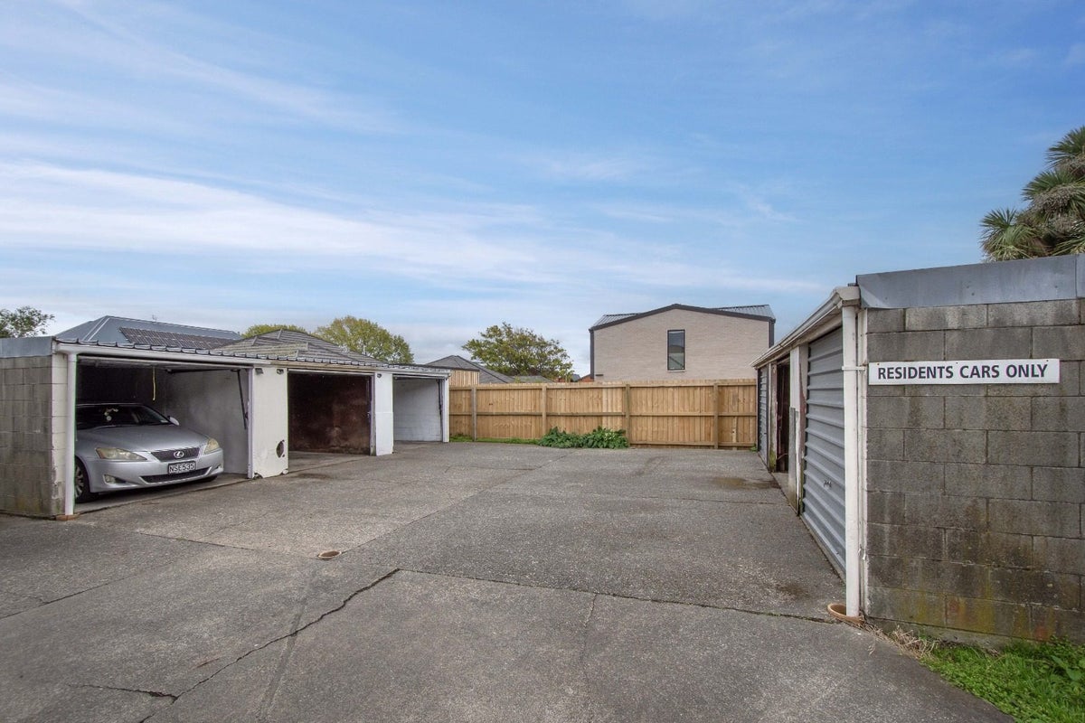 4/19 Hargest Crescent, Sydenham, Christchurch - Carousel 12