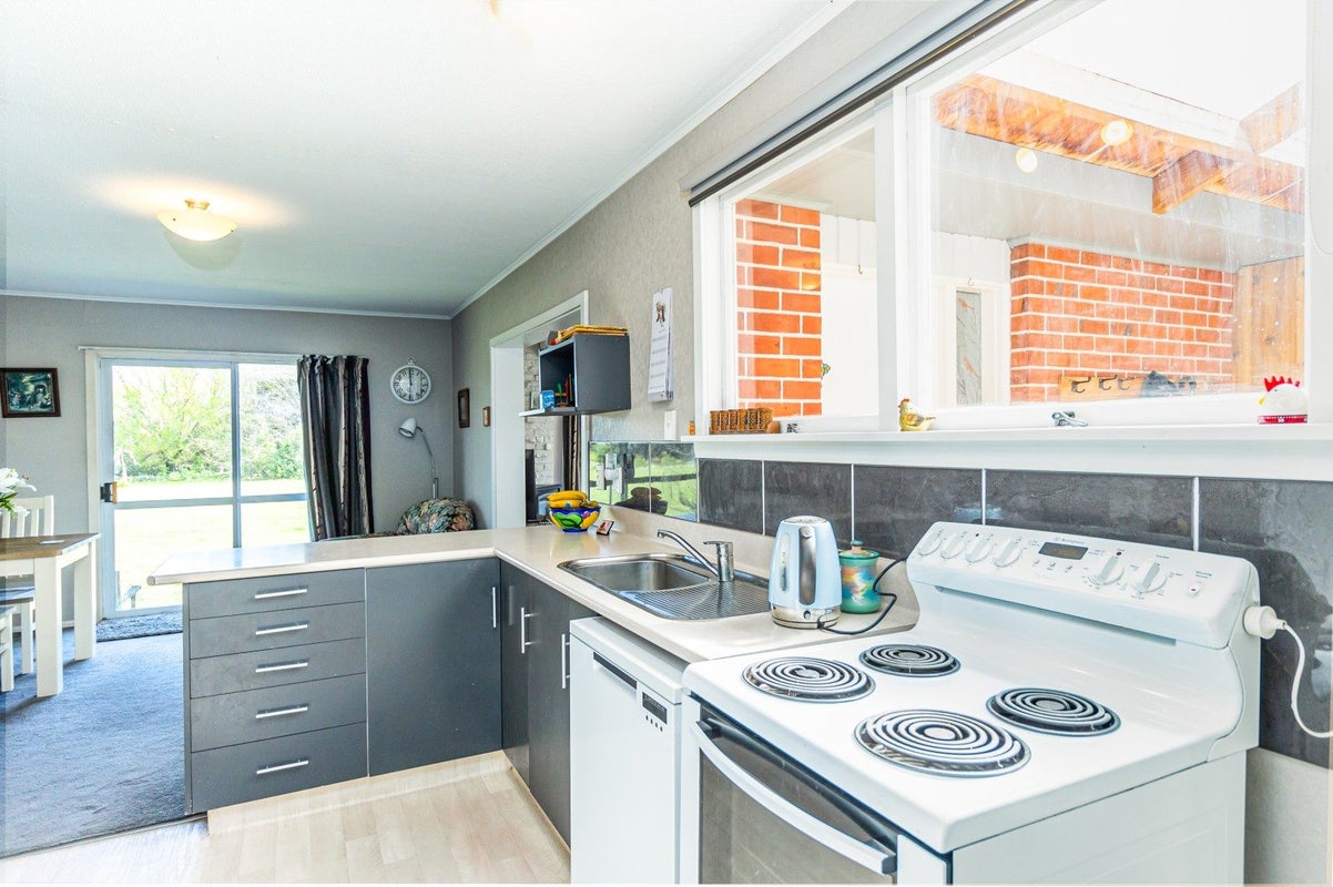 153 Seafield Road, Elgin, Ashburton - Carousel 2