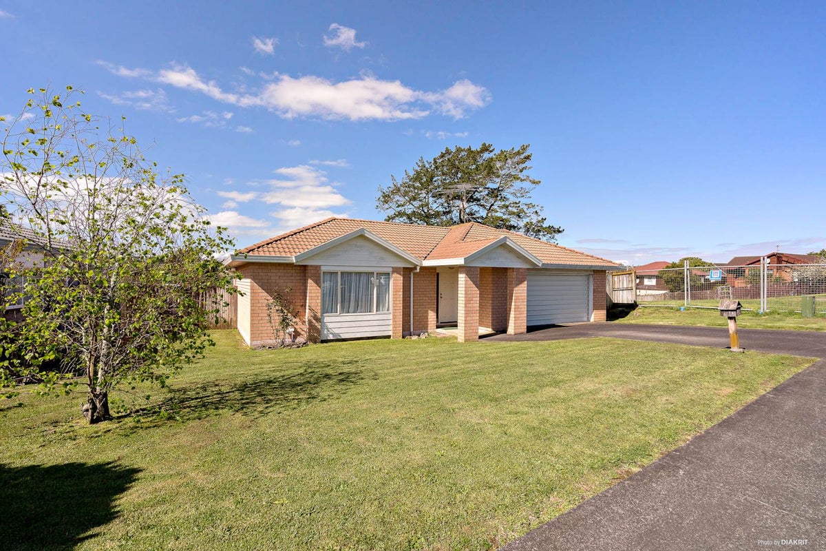 41 Burswood Drive, Burswood, Auckland - Carousel 2