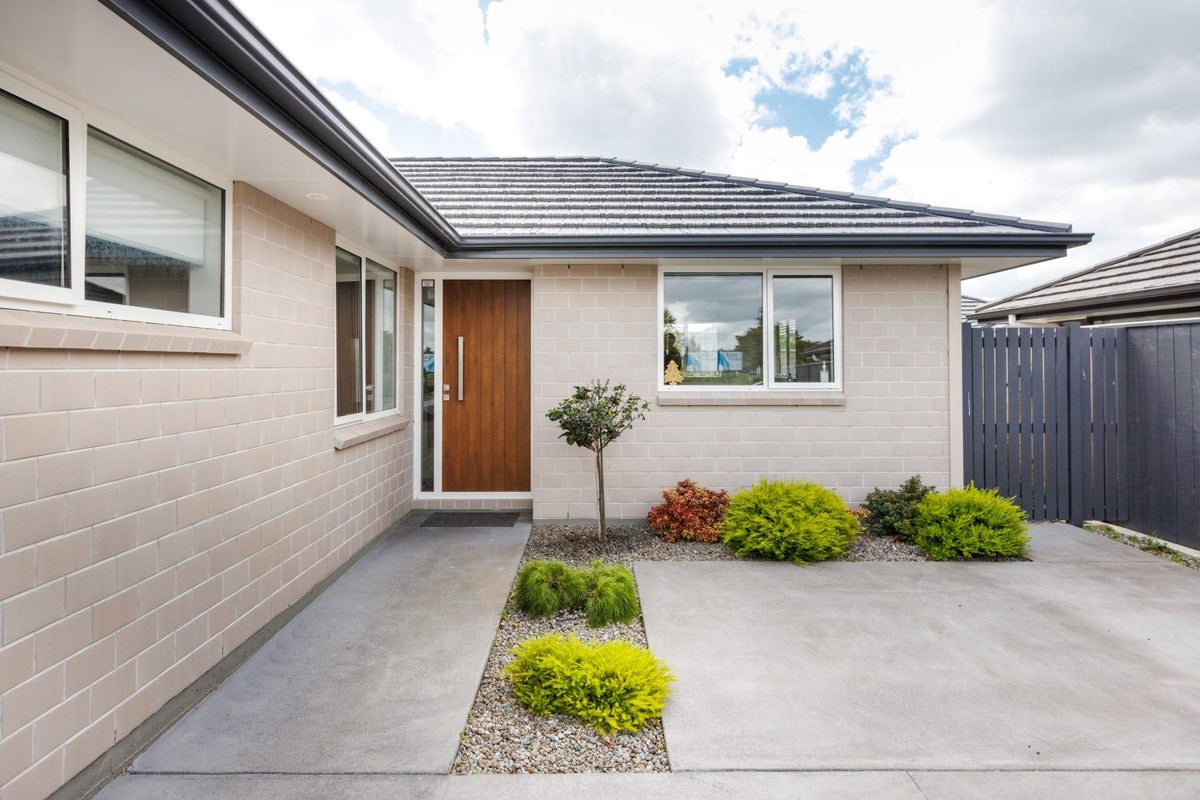 0 Roberts Line, Kelvin Grove, Palmerston North - Carousel 2