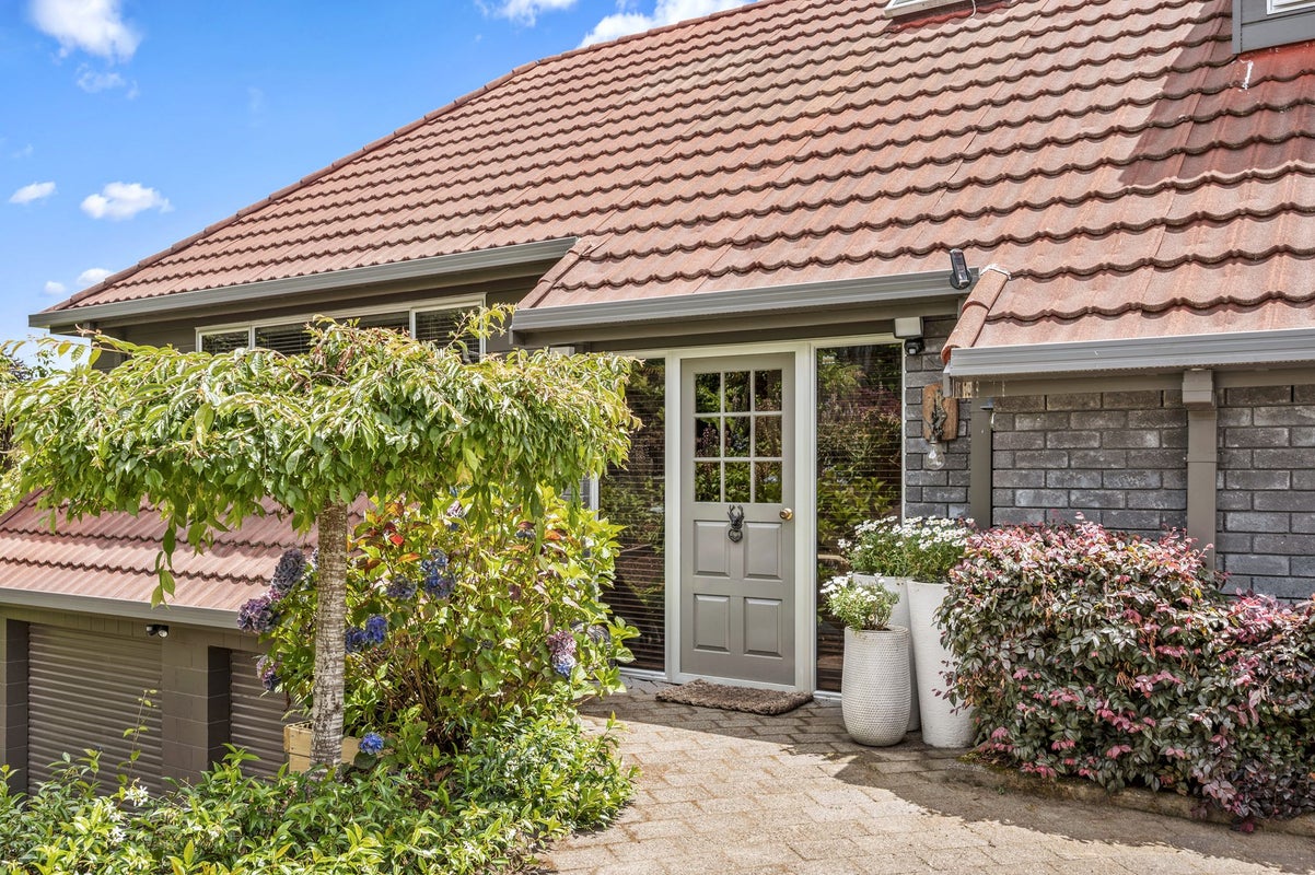 5 Highfield Place, Lynmore, Rotorua - Carousel 49