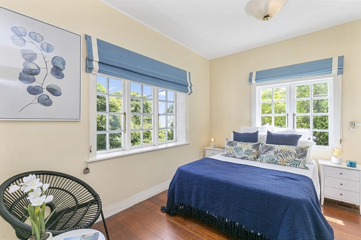 97 Karori Road, Karori, Wellington - Carousel 13