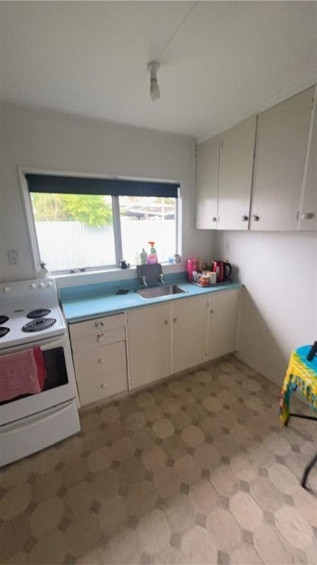 2/5 Monmouth Place, Tamatea, Napier - Carousel 12