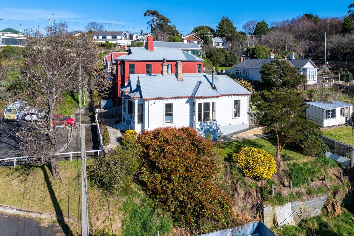 68 Grosvenor Street, Kensington, Dunedin - Carousel 19