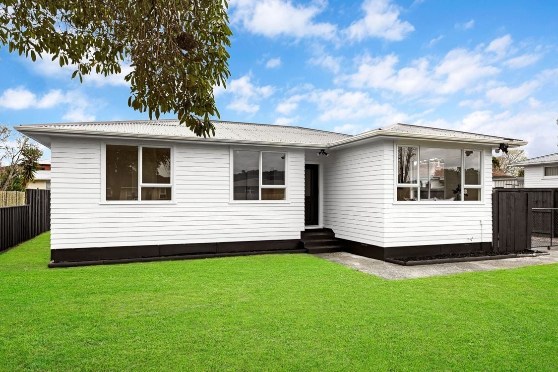 17 Harper Street, Papakura, Papakura - Carousel 1