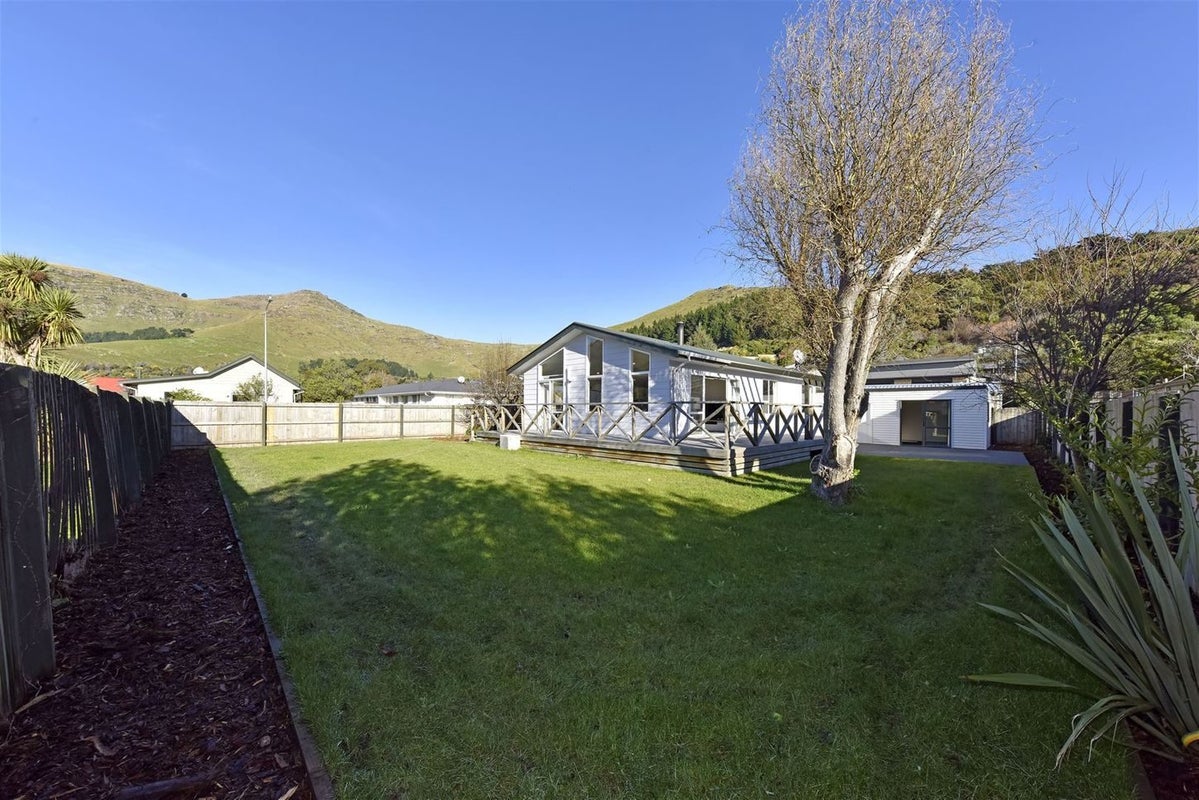 3 Stedley Place, Heathcote Valley, Christchurch - Carousel 2
