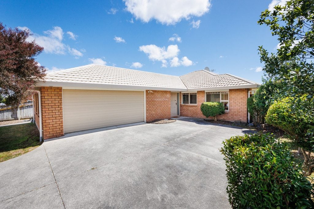 30 Parnell Heights Drive, Kelvin Grove, Palmerston North - Carousel 2