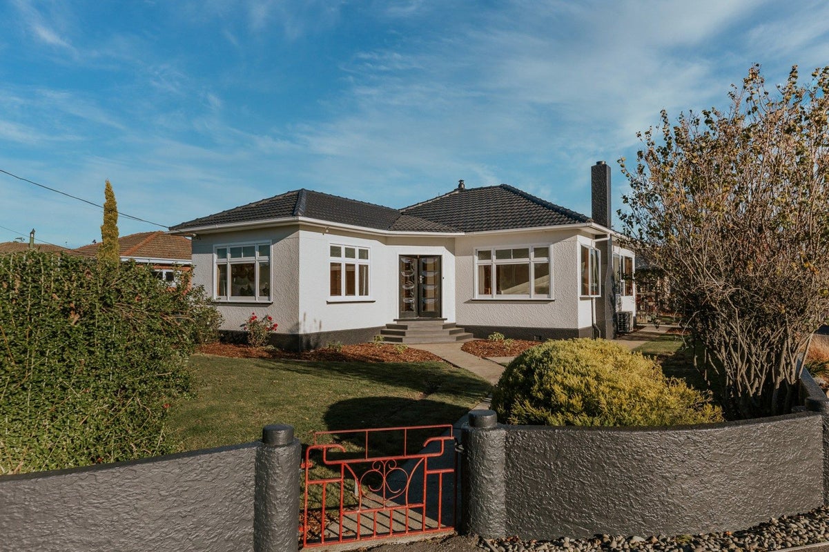 51 Taward Street, Oamaru North, Oamaru - Carousel 1