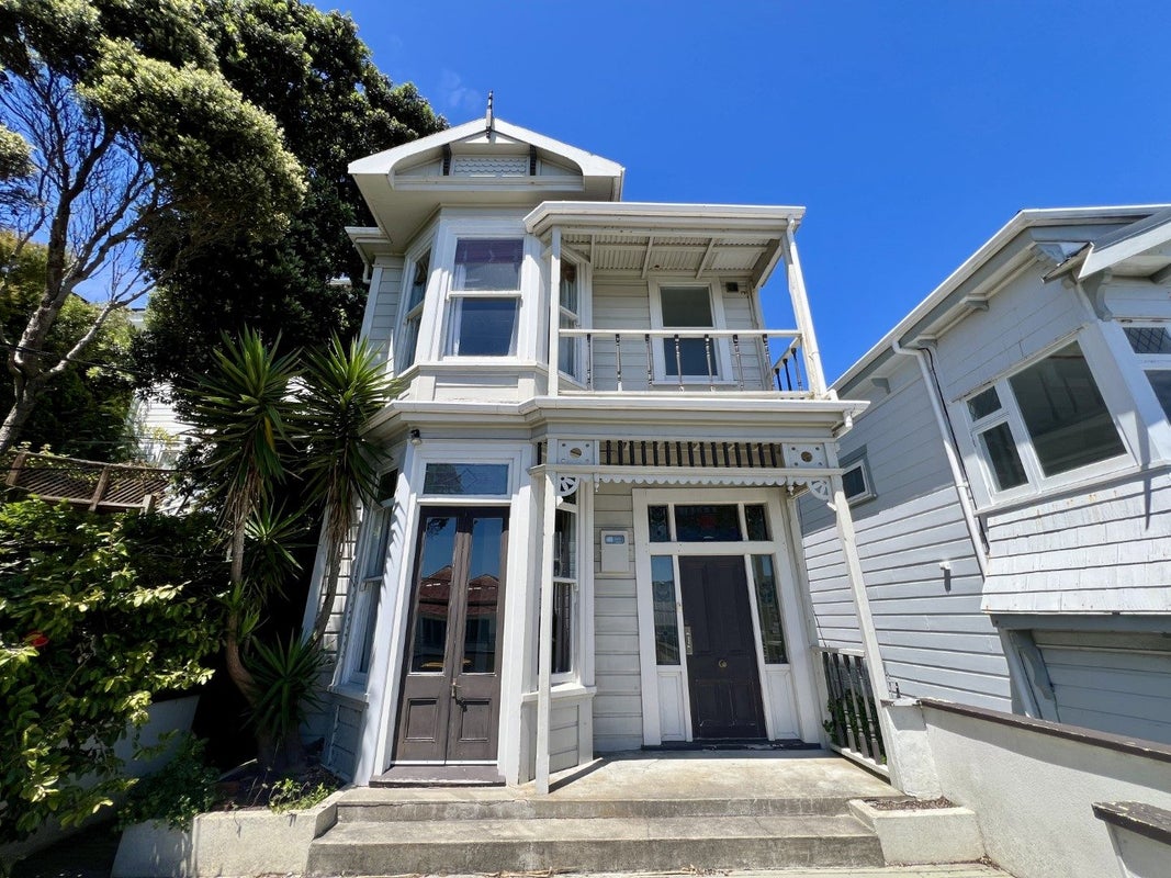 25 Austin Street, Mount Victoria, Wellington - Carousel 1