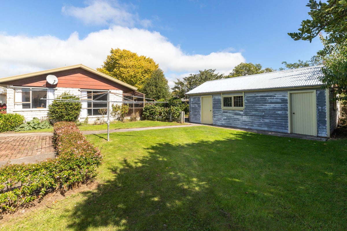 17 Rearsby Drive, Halswell, Christchurch - Carousel 2
