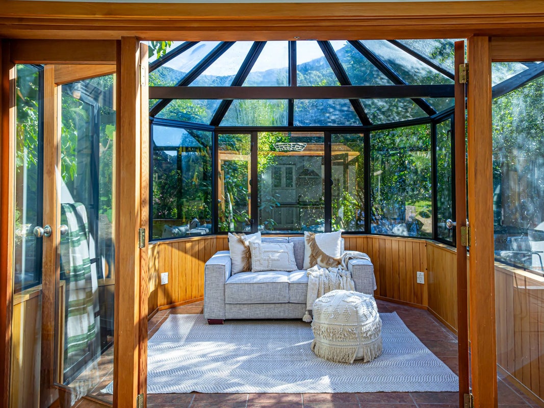 28A Zephyr Terrace, Governors Bay, Lyttelton - Carousel 2