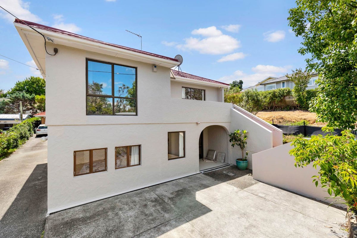 1/33 Harley Road, Takapuna, Auckland - Carousel 2