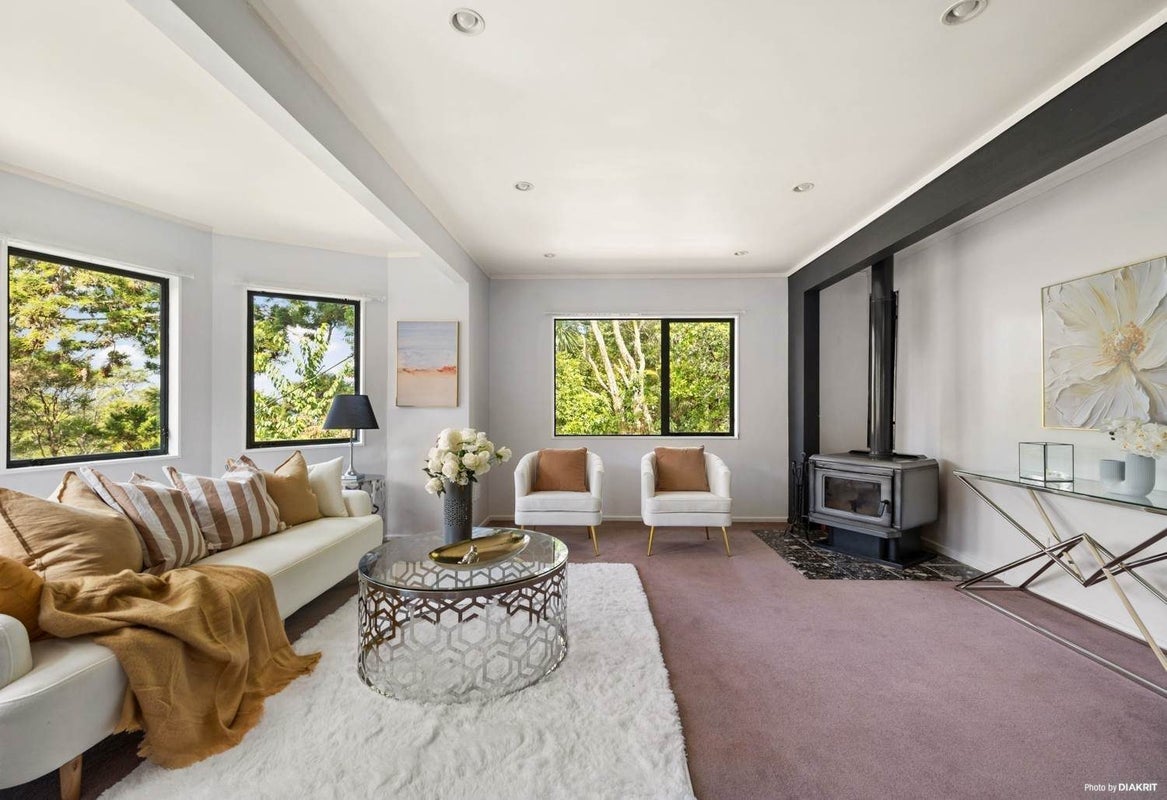 30 Wood Bay Road, Titirangi, Auckland - Carousel 2