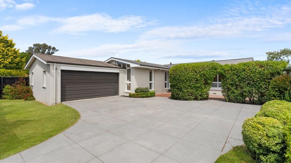 171 Cashmere Road, Hoon Hay, Christchurch - Carousel 1