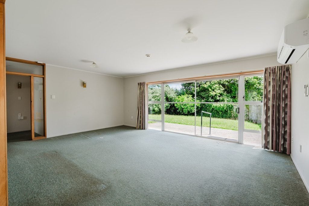 27 Balloch St, Fairfield, Hamilton, Waikato - Carousel 2