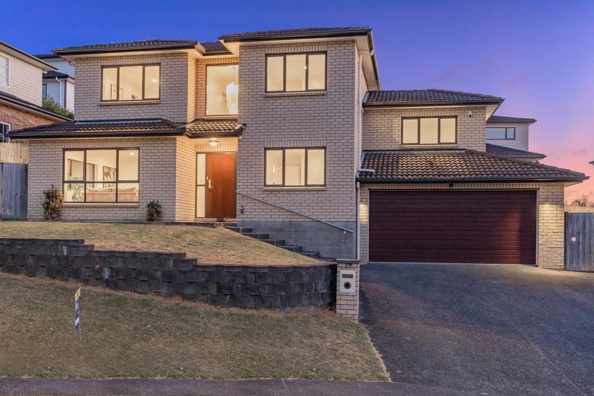 21 Kilear Close, Pinehill, Auckland - Carousel 2