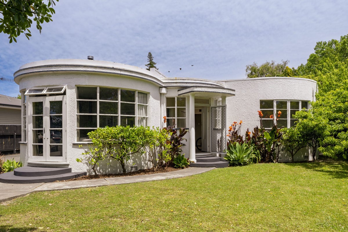 24 Tom Parker Avenue, Marewa, Napier - Carousel 1