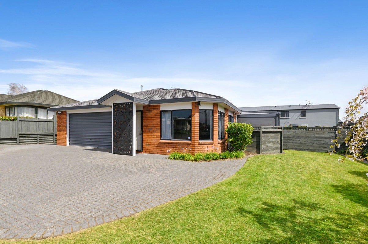 75 Basley Road, Owhata, Rotorua - Carousel 28