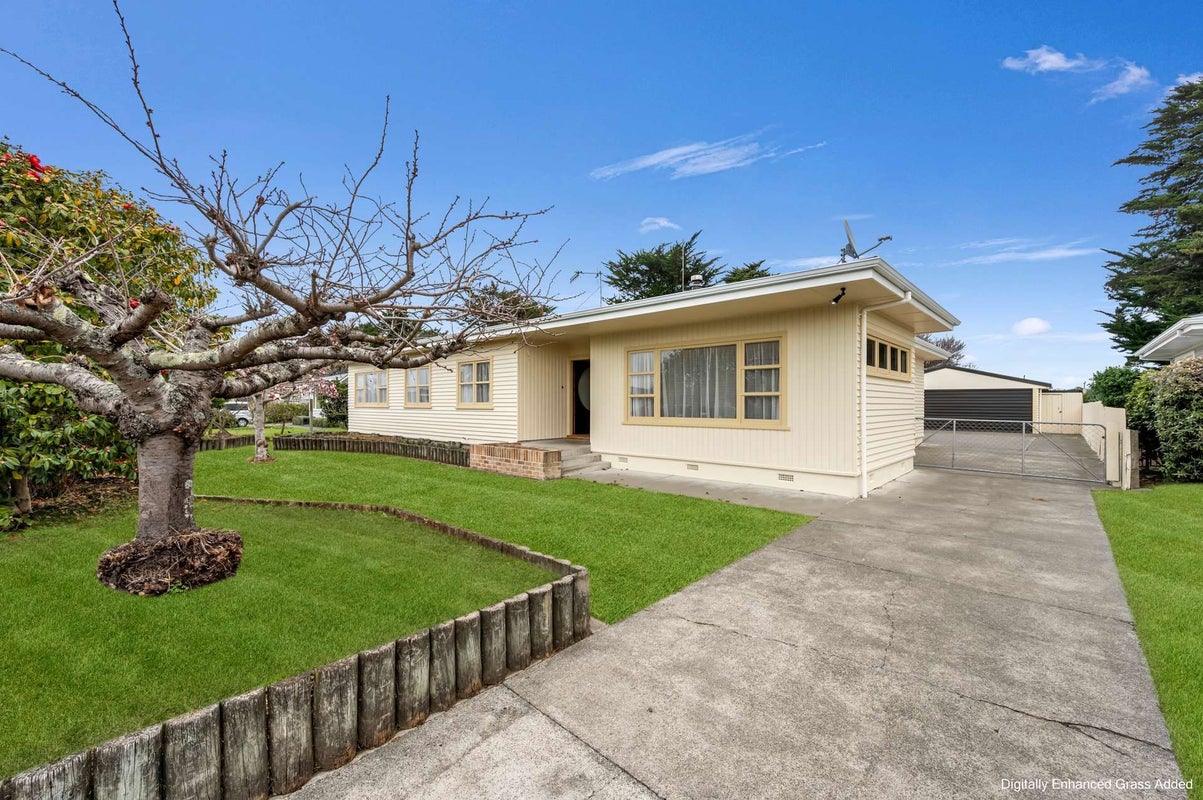 12 Alamein Crescent, Onekawa, Napier - Carousel 2