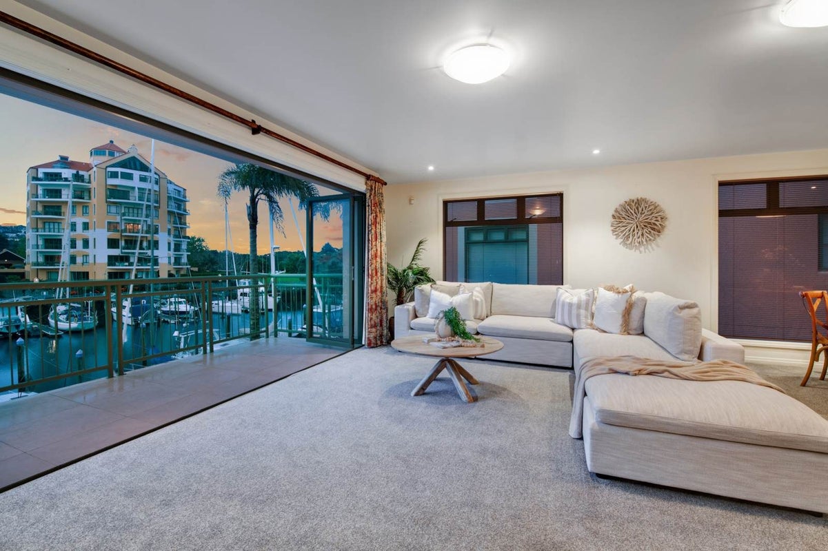138 Harbour Village Drive, Gulf Harbour, Whangaparaoa - Carousel 2