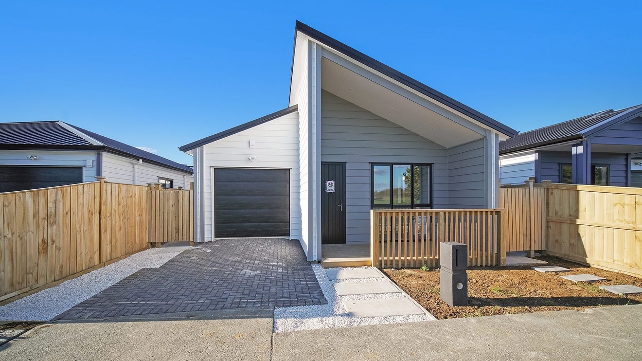23 Huringa Road, Karaka, Papakura - Carousel 1