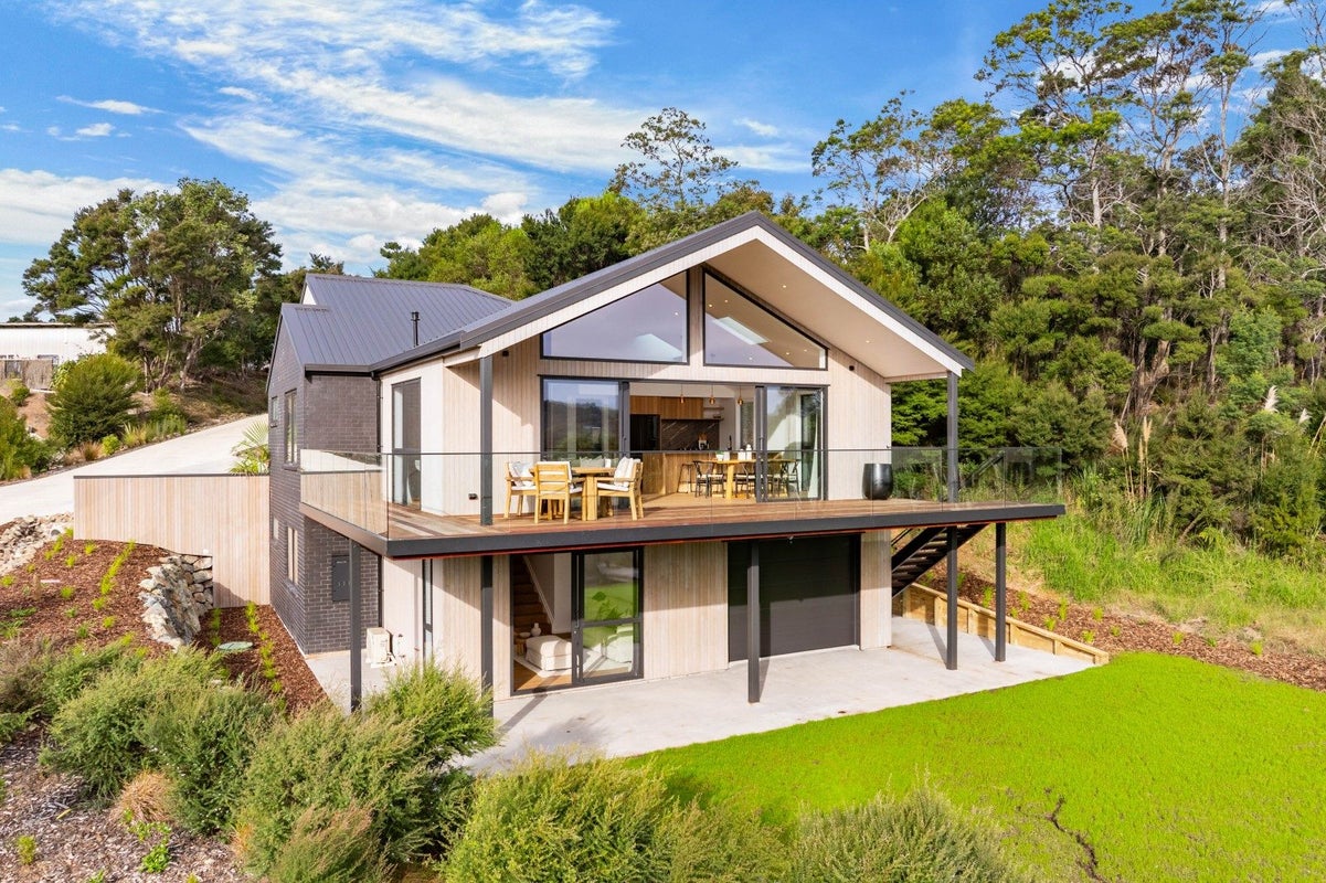 52 Estuary Drive, Mangawhai Heads, Mangawhai - Carousel 2