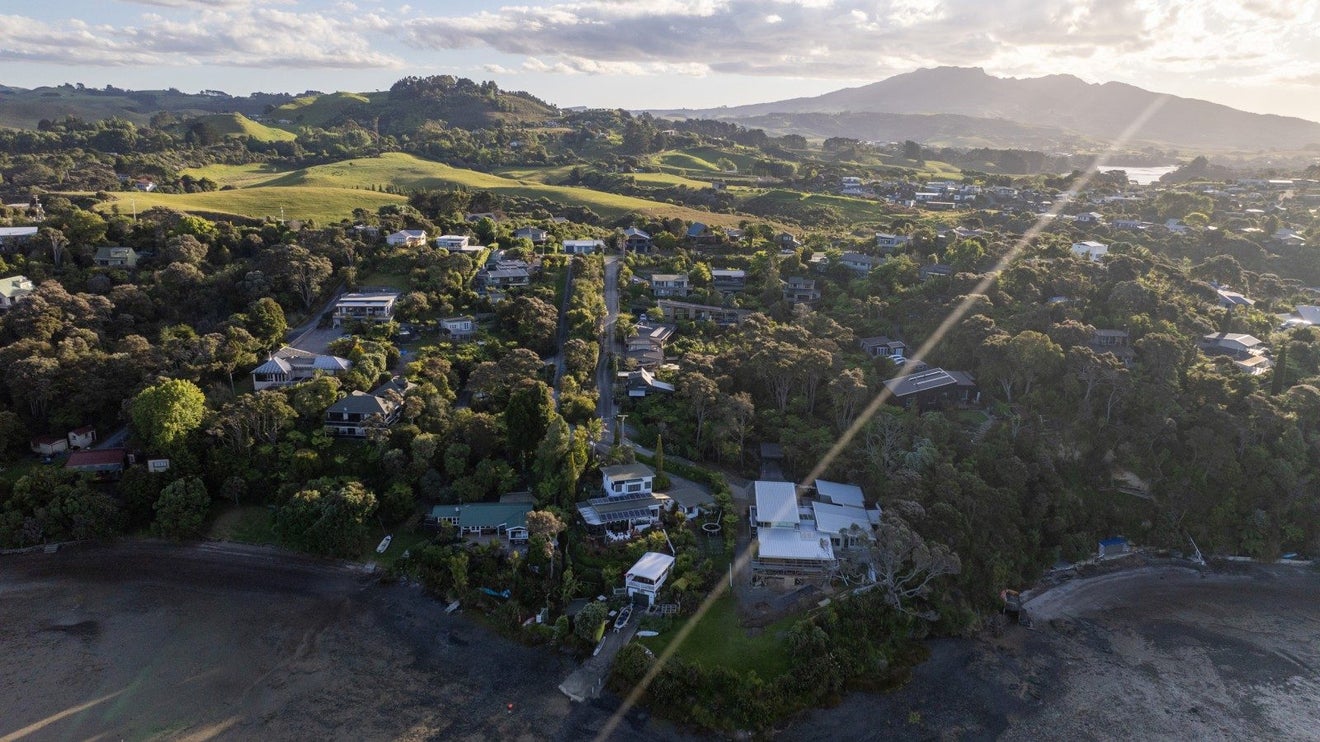 100B Greenslade Road, Raglan, Raglan - Carousel 25