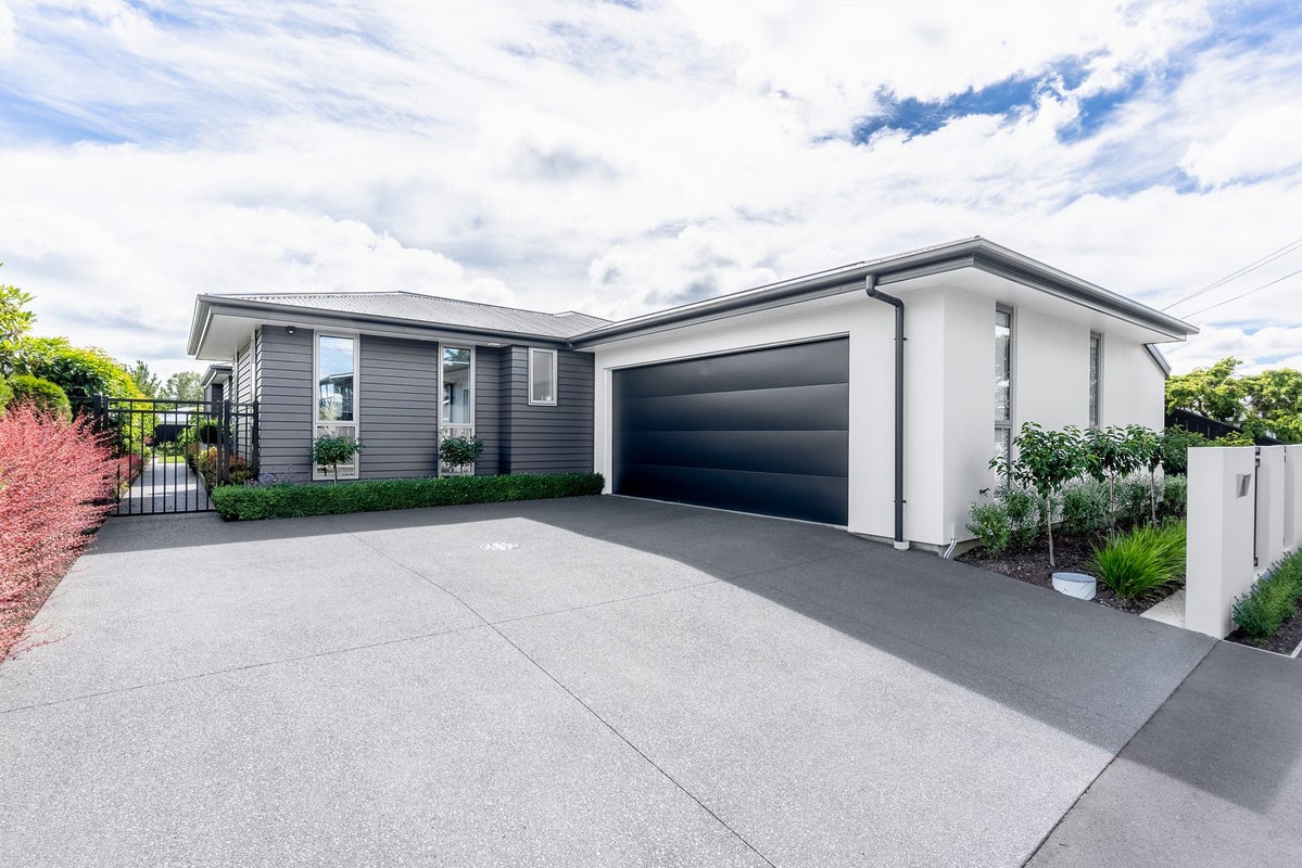 16 Fairford Street, Bishopdale, Christchurch - Carousel 1