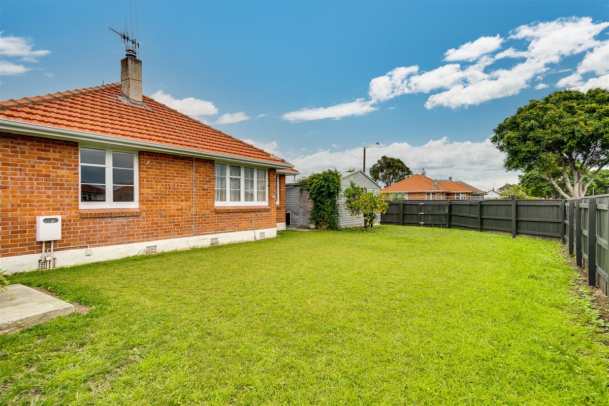 97 Nuffield Avenue, Marewa, Napier - Carousel 2