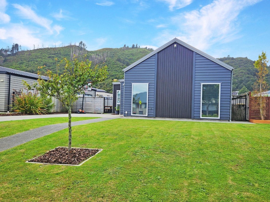 94 Moohan Street, Wainuiomata, Lower Hutt - Carousel 18