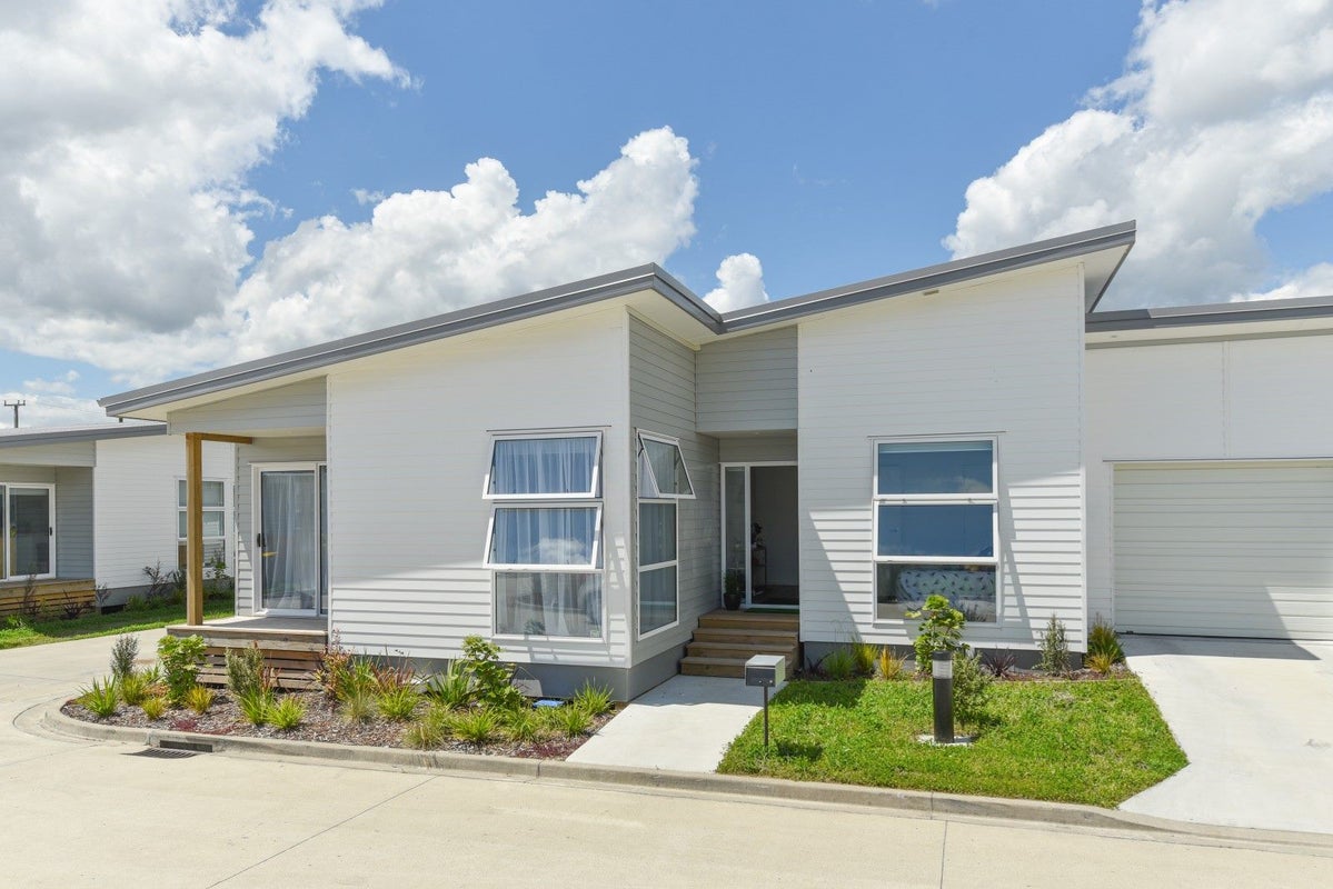 18/16 Ian Street, Koutu, Rotorua - Carousel 1