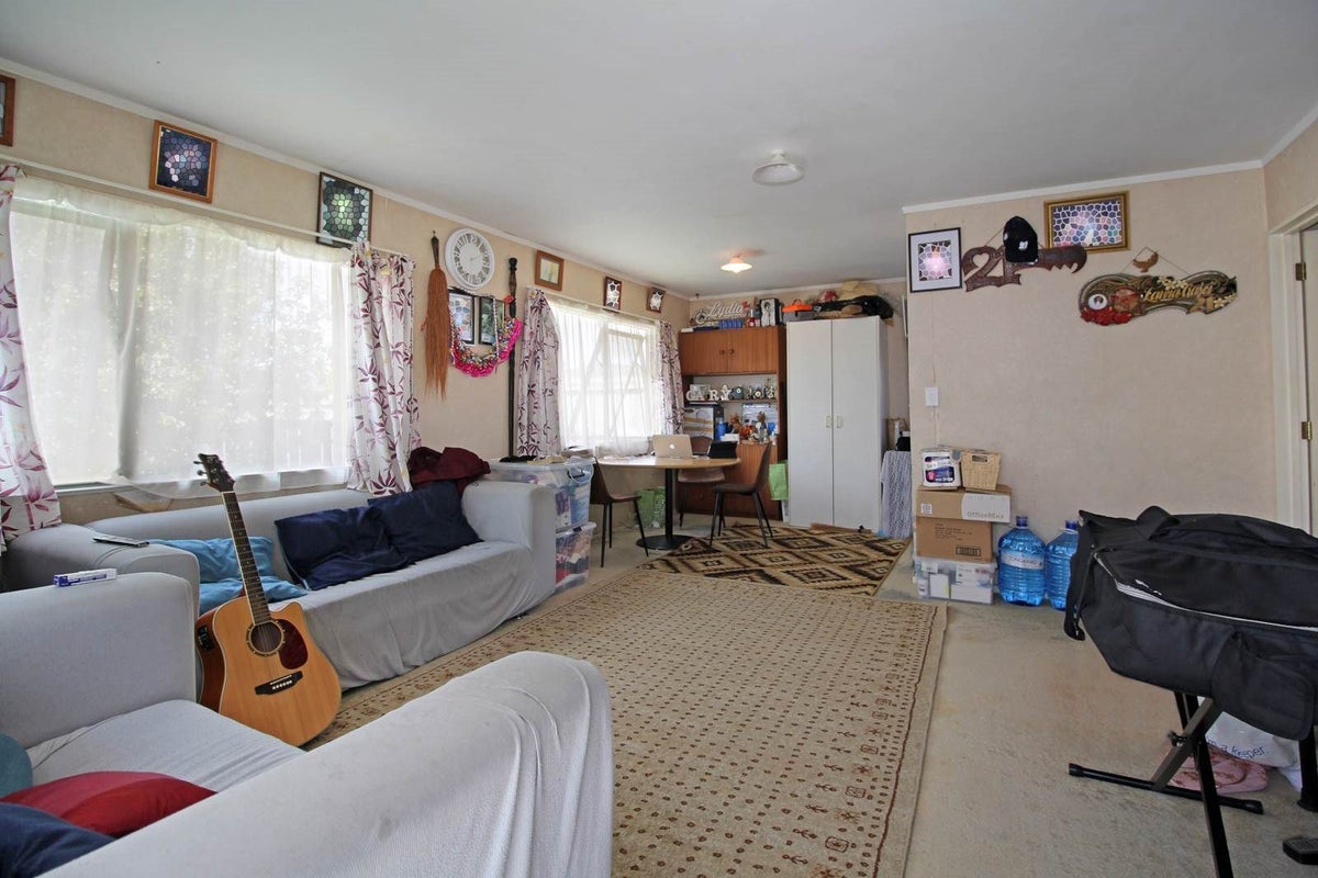 2/25 Oratu Place, Manurewa, Auckland - Carousel 5