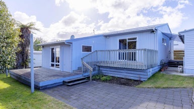 1/36 Hinemoa Avenue, Taupo, Taupo - Carousel 1