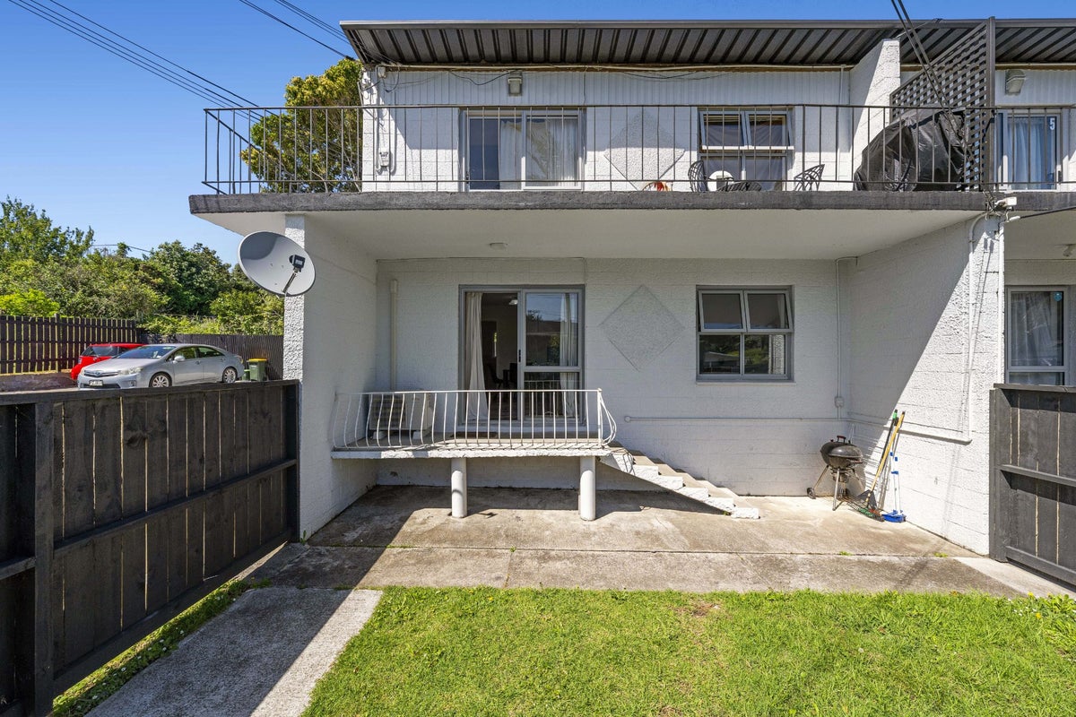 1/12 Clare Place, Mount Wellington, Auckland - Carousel 2