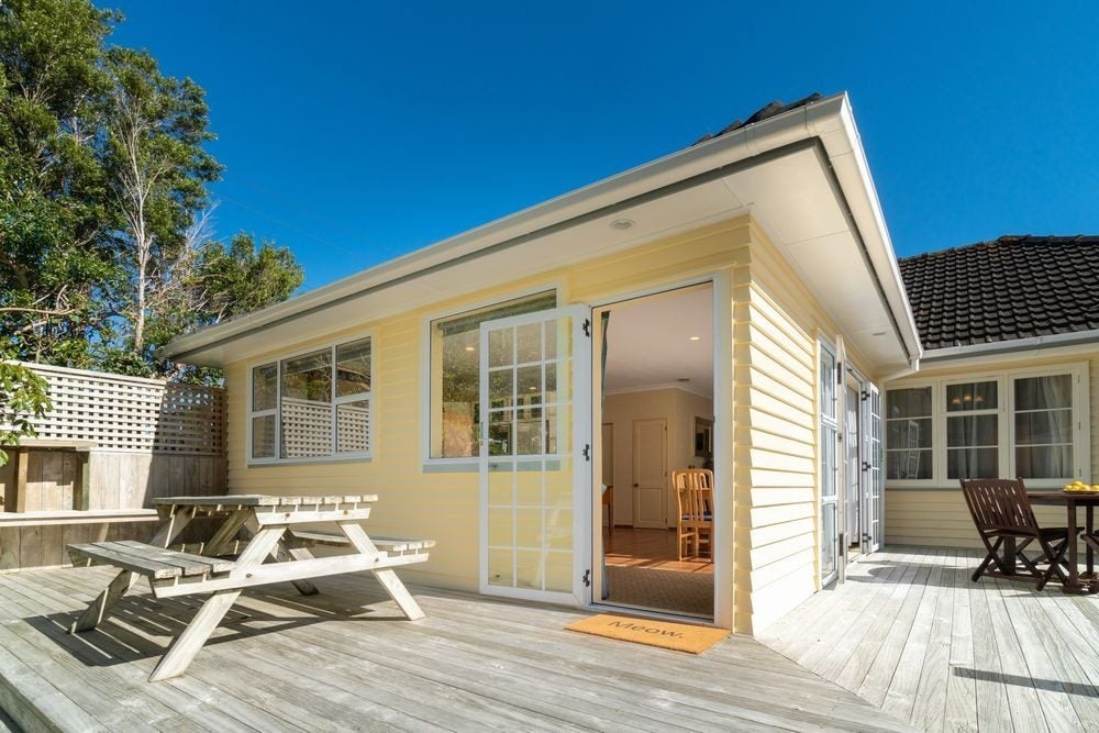 6 Hinau Street, Tawa, Wellington - Carousel 17