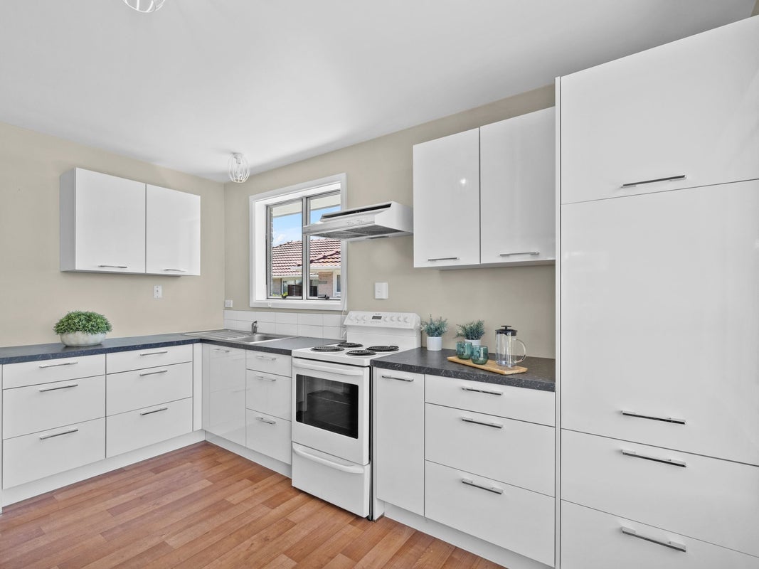 4 Helmsdale Street, Burwood, Christchurch - Carousel 2