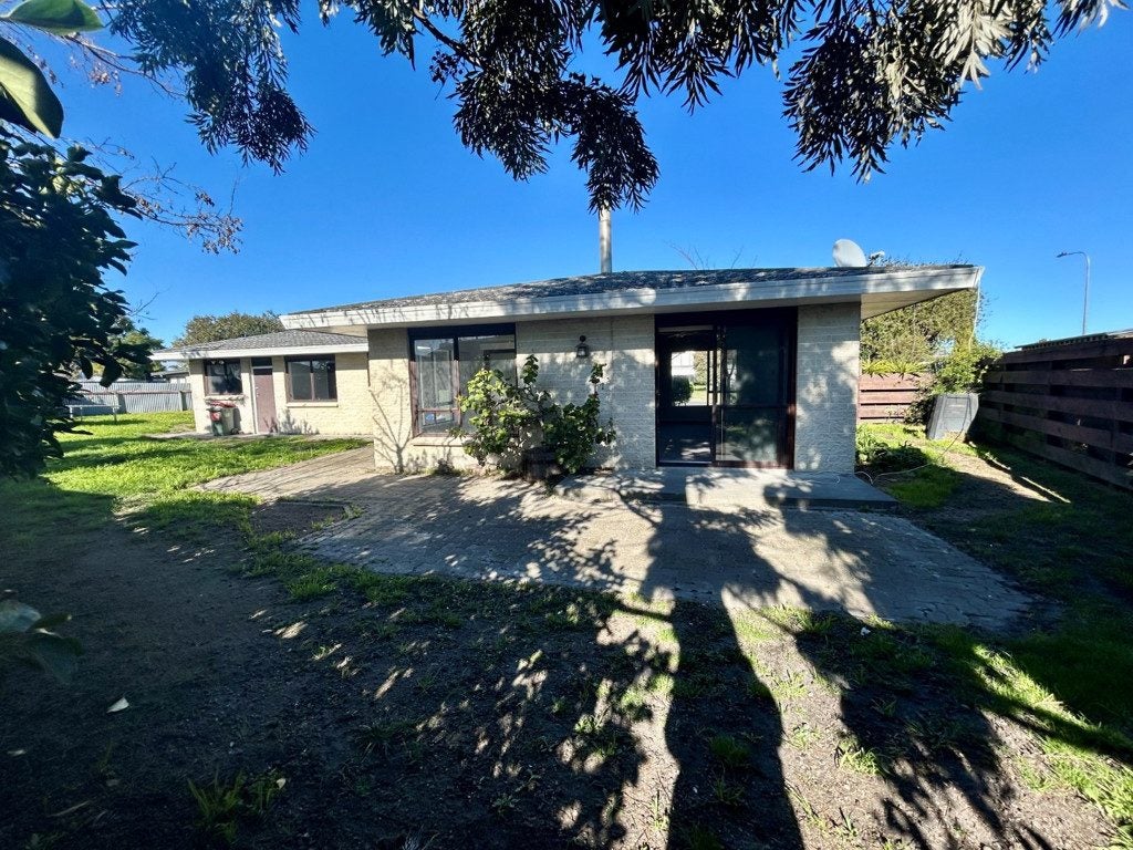 8 Moray Place, Tamatea, Napier - Carousel 12