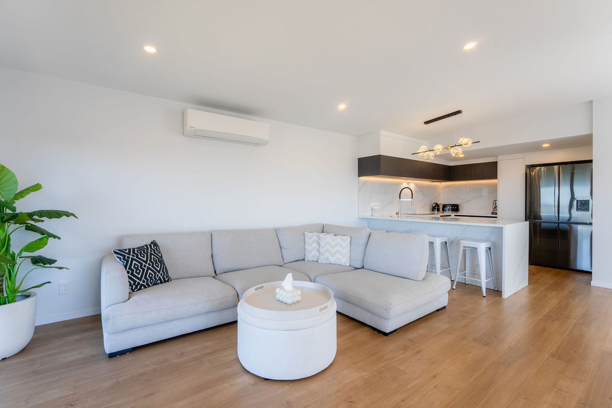 40A Belmont Terrace, Milford, Auckland - Carousel 2