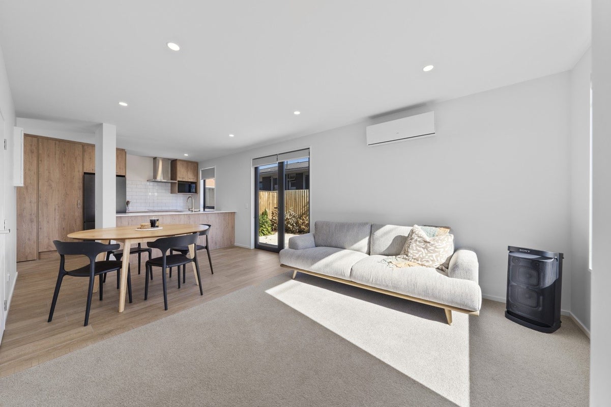 34A Hargest Crescent, Sydenham, Christchurch - Carousel 1