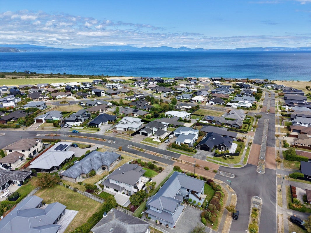 26 Ernest Kemp Rise, Wharewaka, Taupo - Carousel 25
