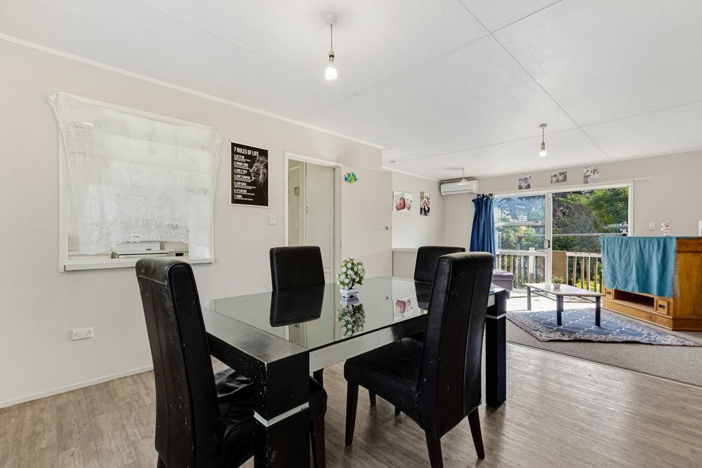 44 Gilbert Road, Otara, Auckland - Carousel 2