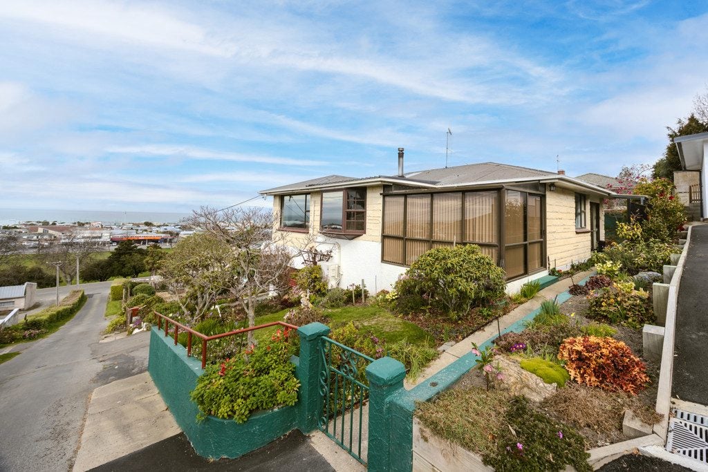 4B Clyde Street, Oamaru North, Oamaru - Carousel 1