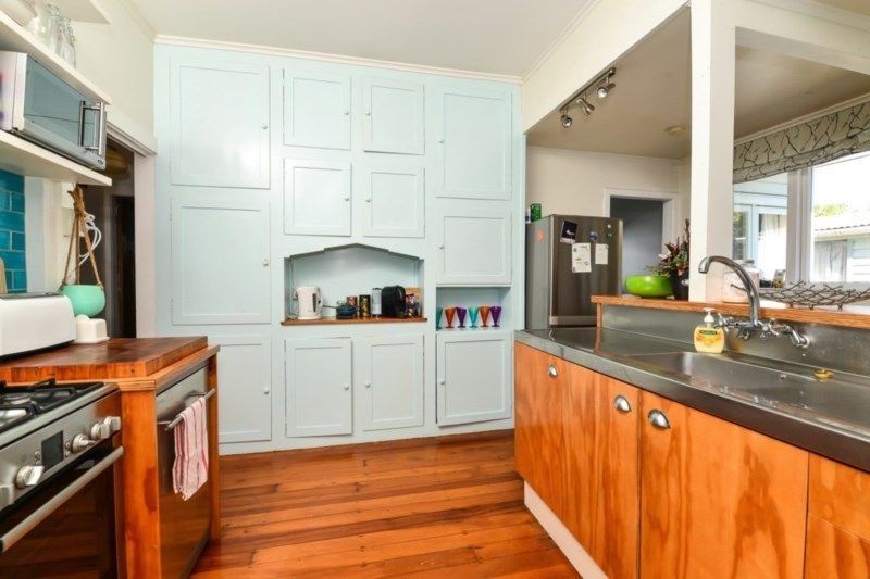 81 Rimu Street, Maeroa, Hamilton - Carousel 2