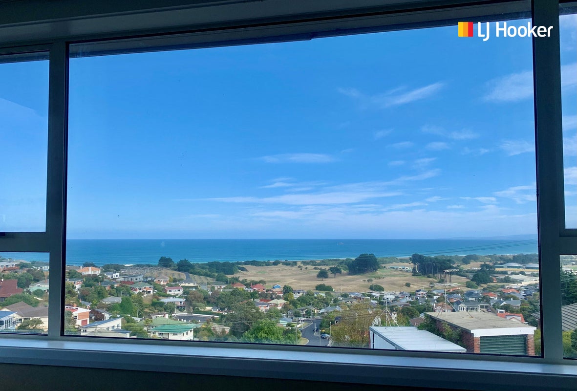 8 Hunt Street, Andersons Bay, Dunedin - Carousel 1