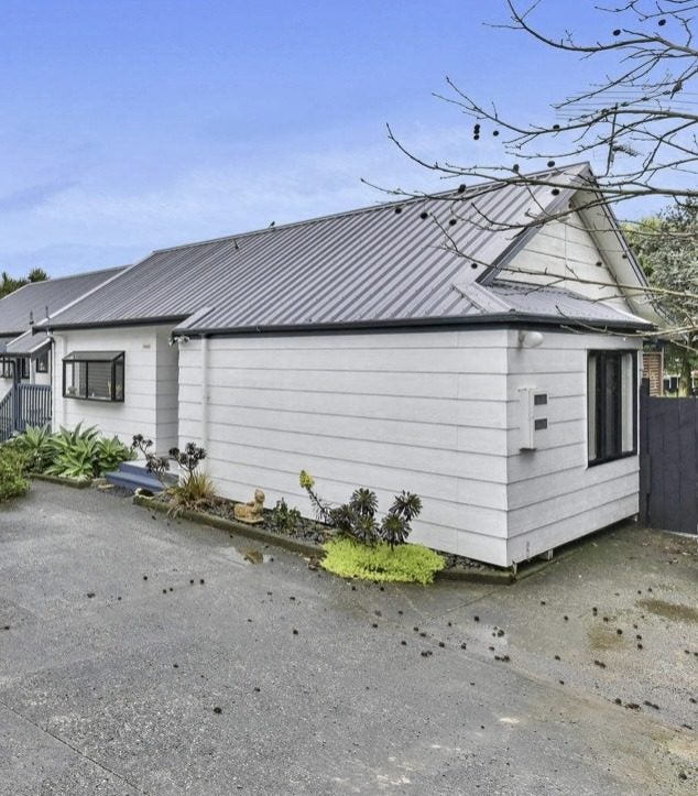 7 Chrisarda Place, Red Hill, Papakura - Carousel 2
