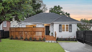 1/8 Hillsborough Road, Hillsborough, Auckland - Carousel 1