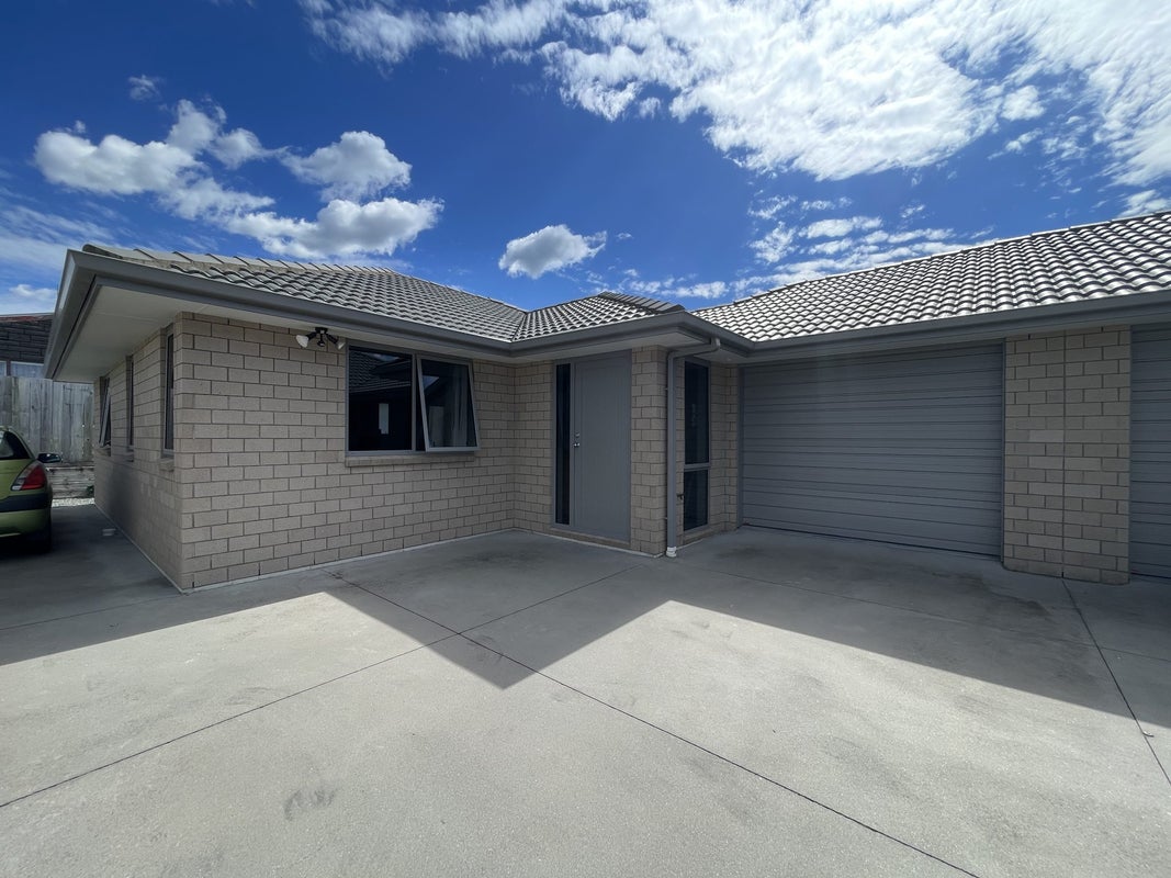 21 Baycroft Avenue, Parkvale, Tauranga - Carousel 2