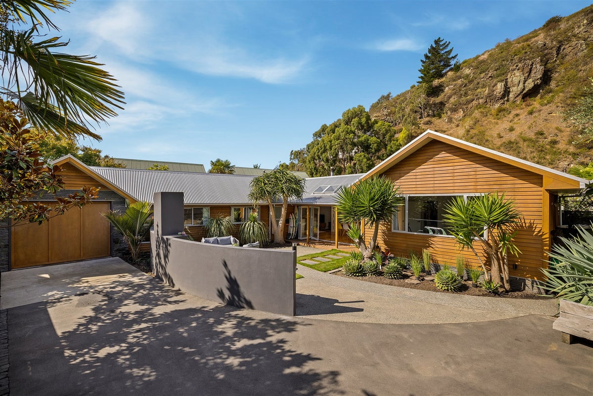 52 Heberden Avenue, Sumner, Christchurch - Carousel 1