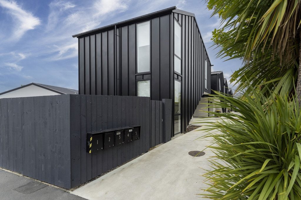 1/56 Geraldine Street, Edgeware, Christchurch - Carousel 1