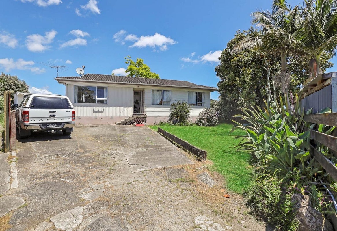 27 Hyperion Drive, Randwick Park, Auckland - Carousel 5